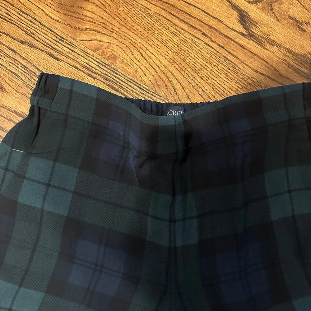 JCrew Jamie Pant. Christmas plaid - Picture 5 of 5